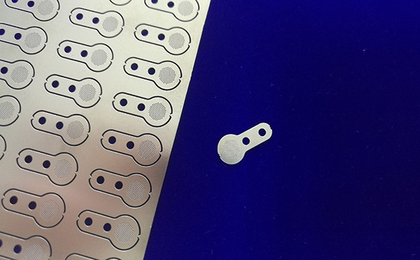 0.1mm不鏽鋼微孔（kǒng）蝕刻